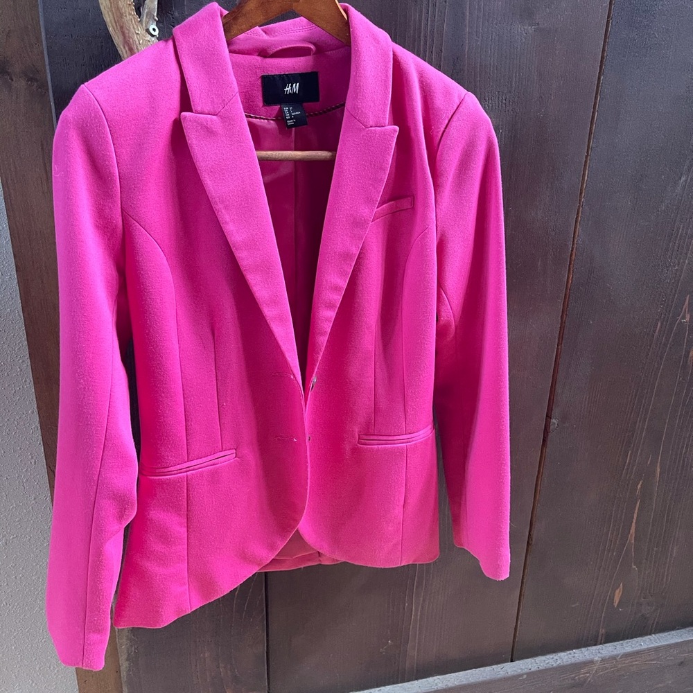 H&M fun spring pink blazer